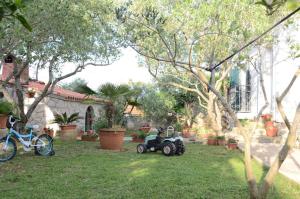 Seaside holiday house Arbanija, Ciovo - 11738, Nyaralók - Trogir