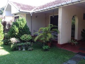 Mamas Hostel by Taprobane