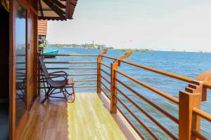 Poovar Island Resort