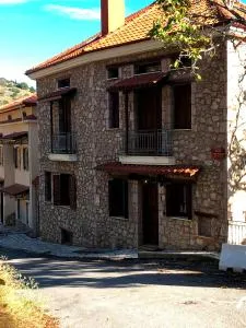 Arahova Cozy Apartment - ليفاديا