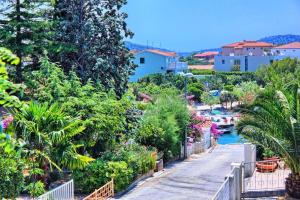 Apartments CVITA Holiday