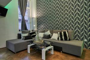 Feel Different Apartment