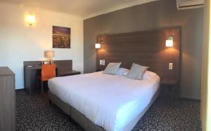 Hotels Le Galion Hotel et Restaurant Canet Plage - Logis : photos des chambres
