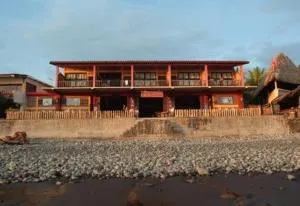 Hotel & Bar La Guitarra - El Sunzal