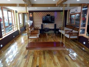 Kerala Nature Houseboat by Coco floatel