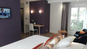 Hotels Hotel De Gramont : photos des chambres