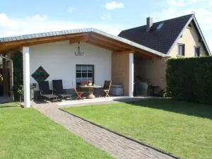 Idyllische Ferienwohnung in Rerik am Meer gelegen - Roggow