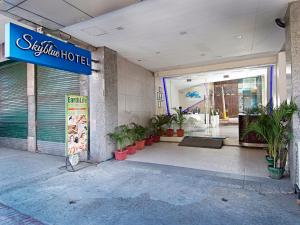 Skyblue Hotel