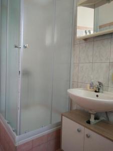 Family friendly apartments with a swimming pool Pag - 12795