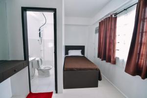 The Strand Suites and Dormitel