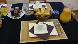 Hotels LOGIS Hotel Le Chantoiseau : photos des chambres