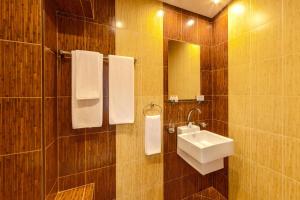 Eleganza Family Hotel - Free Parking
