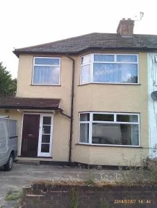 Hill Crescent - Busheyheath