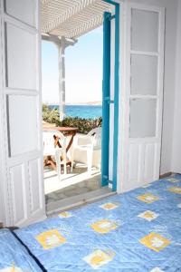 Kolona Studios Naxos Greece