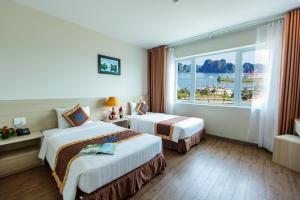 Phòng Deluxe (2 Người lớn + 1 Trẻ em) (Deluxe Room (2 Adults + 1 Child))