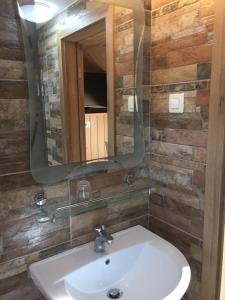 Apartmaji in sobe Tina