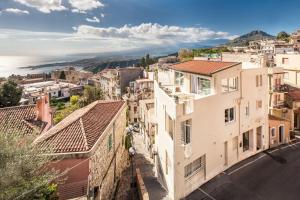 la malandrina apartments and suites
