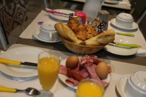 Hotels Hotel Des Arenes : photos des chambres