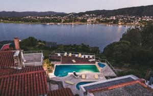 lacasonavistalago - Case vacanza, Villa Carlos Paz