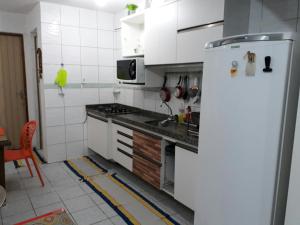 Casa 2 Quartos Mobiliada Cambeba - Com Garagem