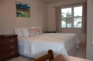 One-Bedroom Apartment room in La Terrace Oceanfront