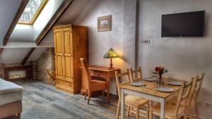 Windmill Studios by Rembrandt Old Town