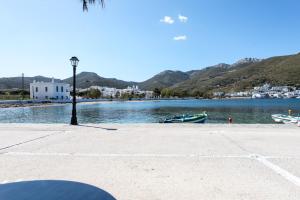 Thomas Villas on the beach Katapola Amorgos Greece