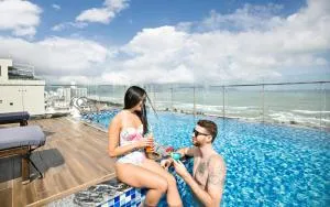 Halina Hotel and Apartment - Da Nang