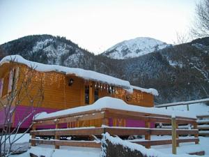 Hytte roulotte des forests Saint-Léger-les-Mélèzes Frankrike