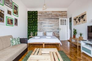 Green Oasis On The Top of Budapest