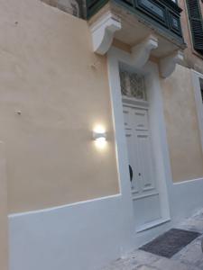 Studio with Spa Bath room in 8vilhena