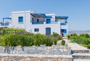 Villa Meltemi Irakleia-Island Greece