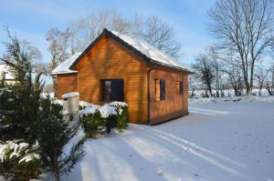 Maisons de vacances Gite chalet bois avec spa privatif : Cottage