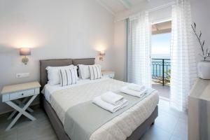 Sea Breeze Hotel & Apartments Corfu Greece