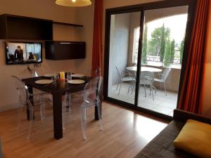 Appart'hotels Mas de Valrugues Holifrance : photos des chambres