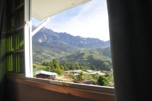 Azrien Homestay Kundasang