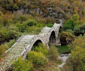 En Chora Vezitsa Zagori Greece
