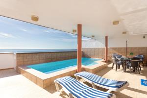 Coastal Dream with heated pool