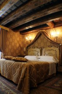 Classic Double Room room in Hotel Palazzo Abadessa