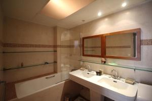 AGENCIA appartement Rue dAntibes