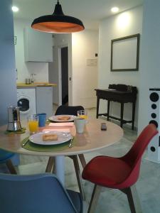 Pop Art House 2 Bedrooms - Hoteles de 4 estrellas en Málaga