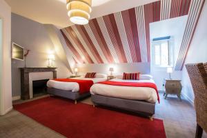 Hotels Hotel Val De Loire : photos des chambres