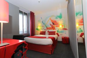 Hotels The Originals Boutique, Hotel de l'Univers, Montlucon (Inter-Hotel) : photos des chambres