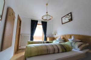 Doppelzimmer mit Balkon