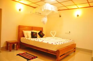 Rock Lake Home Stay