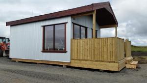 Hekla Cabin 2 Volcano and Glacier View