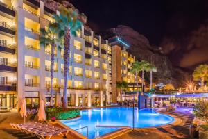 Calheta Beach - All-inclusive - Savoy Signature