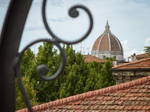 Family Apartment Duomo View