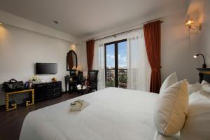 Hanoi Center Silk Premium Hotel & Spa & Travel