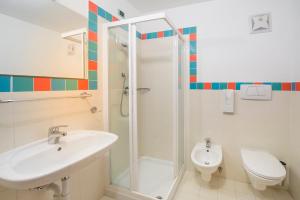 Family Room (2 Adults + 2 Children) room in IHR Hotel Villa Emma